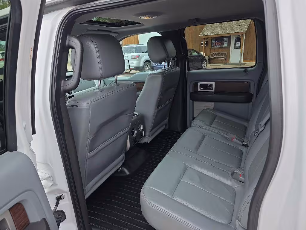 2013 Ford F-150 - 1FTFW1EF0DKF42009 - Image #8