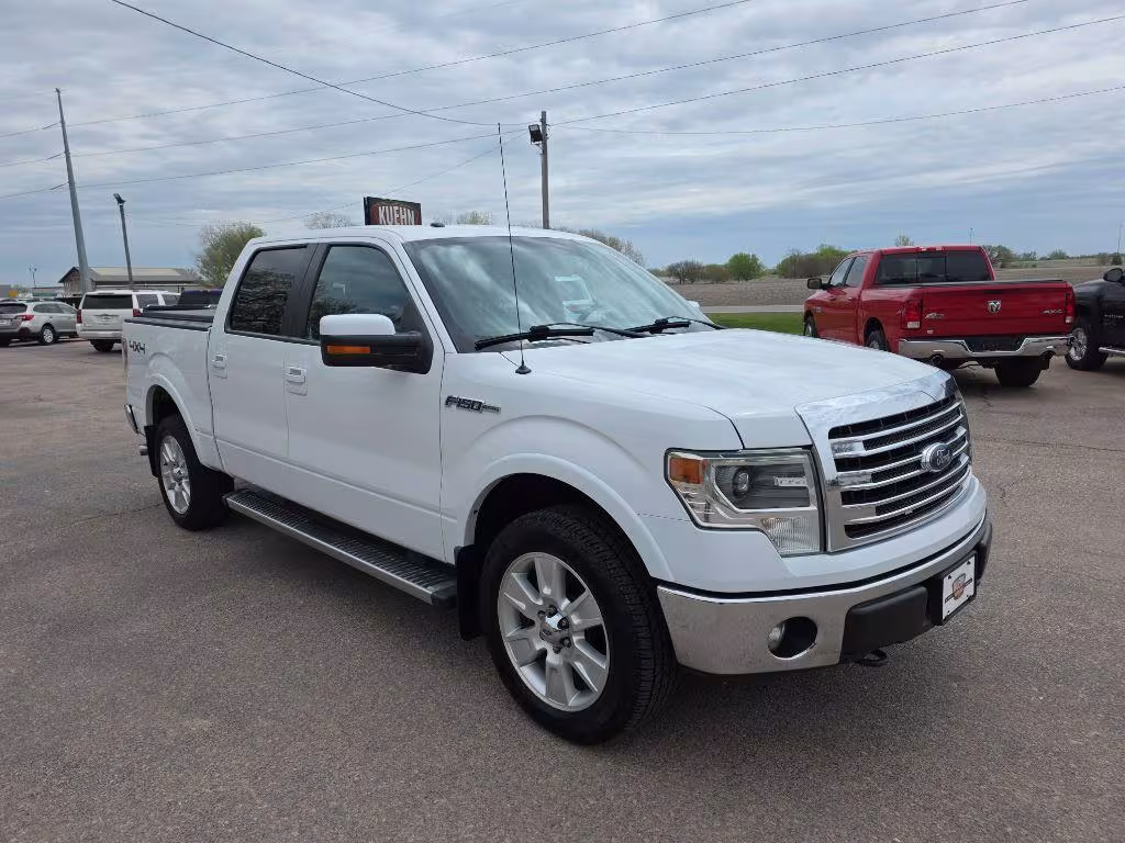 2013 Ford F-150 - 1FTFW1EF0DKF42009 - Image #4